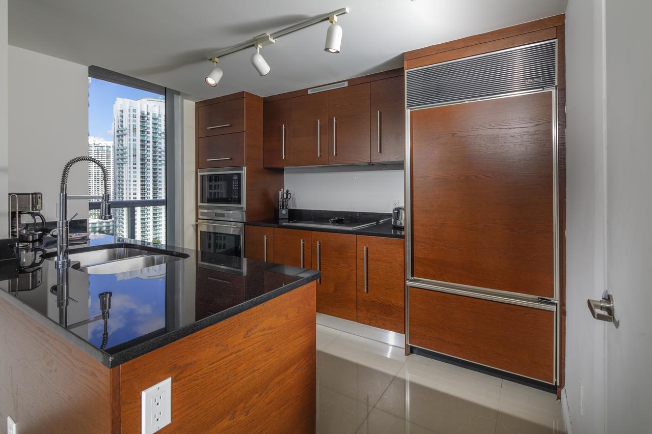 Miami Icon Brickel Luxury Condo Экстерьер фото
